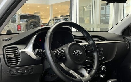 KIA Rio IV, 2021 год, 1 799 000 рублей, 16 фотография