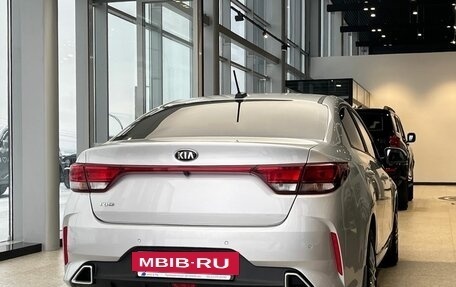 KIA Rio IV, 2021 год, 1 799 000 рублей, 10 фотография