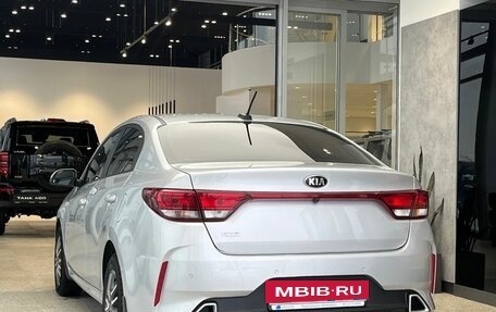 KIA Rio IV, 2021 год, 1 799 000 рублей, 8 фотография