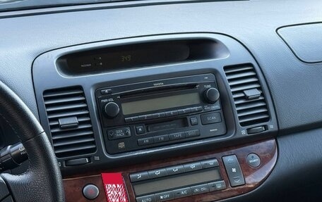 Toyota Camry V40, 2005 год, 750 000 рублей, 18 фотография