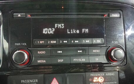 Mitsubishi Outlander III рестайлинг 3, 2018 год, 1 615 000 рублей, 16 фотография