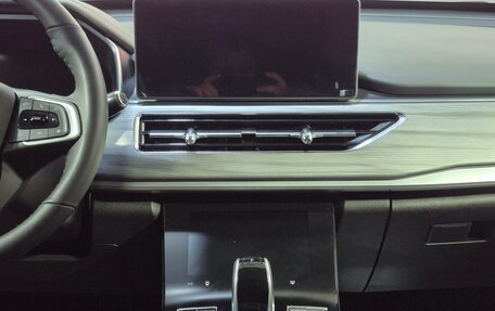 Chery Tiggo 8 Pro, 2022 год, 1 999 000 рублей, 12 фотография