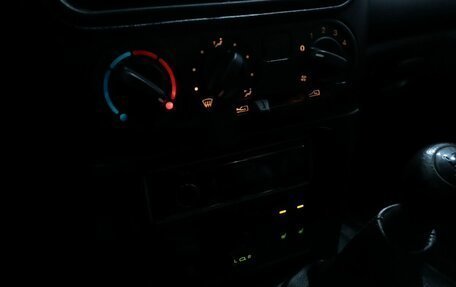 Chevrolet Niva I рестайлинг, 2018 год, 795 000 рублей, 13 фотография