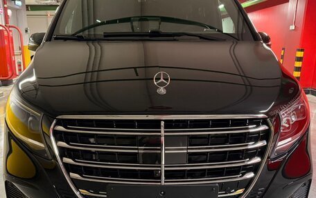 Mercedes-Benz V-Класс, 2025 год, 14 480 000 рублей, 2 фотография