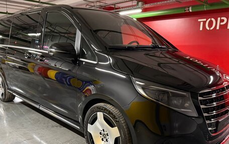 Mercedes-Benz V-Класс, 2025 год, 14 480 000 рублей, 3 фотография