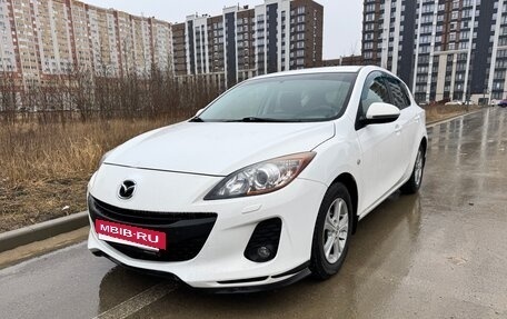 Mazda 3, 2012 год, 1 180 000 рублей, 2 фотография