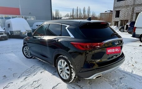 Infiniti QX50 II, 2018 год, 3 000 000 рублей, 9 фотография