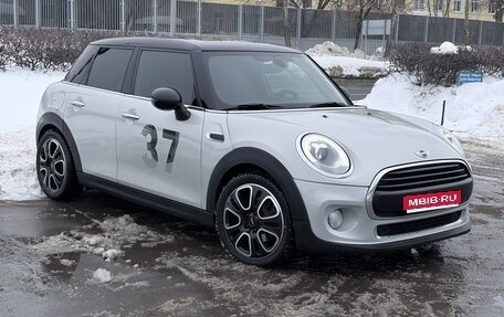MINI Hatch, 2016 год, 1 475 000 рублей, 1 фотография