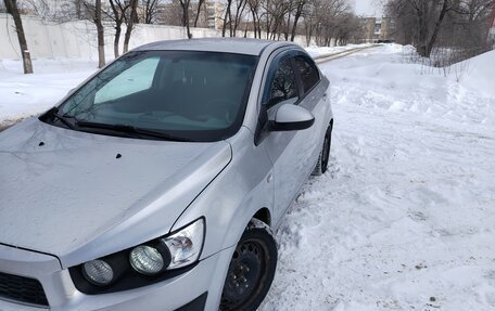Chevrolet Aveo III, 2014 год, 680 000 рублей, 3 фотография