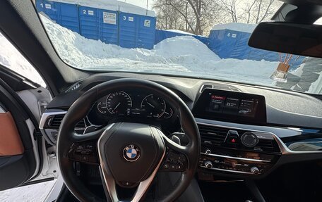 BMW 5 серия, 2019 год, 3 550 000 рублей, 12 фотография