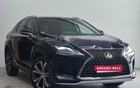 Lexus RX IV рестайлинг, 2020 год, 5 700 000 рублей, 4 фотография