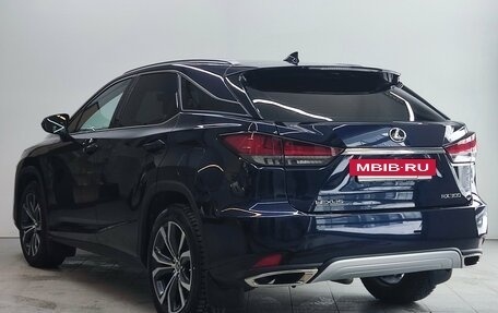 Lexus RX IV рестайлинг, 2020 год, 5 700 000 рублей, 8 фотография