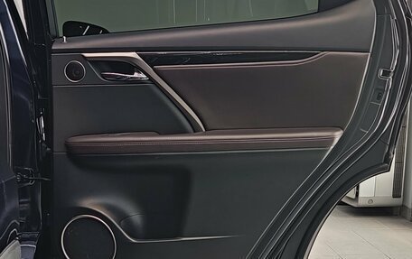 Lexus RX IV рестайлинг, 2020 год, 5 700 000 рублей, 35 фотография