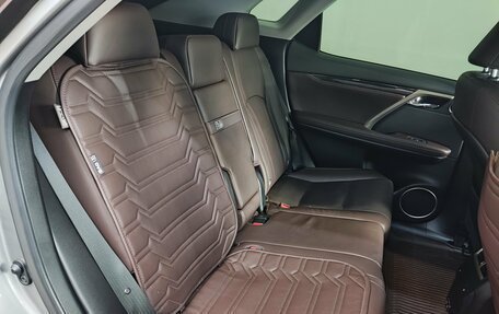 Lexus RX IV рестайлинг, 2020 год, 5 350 000 рублей, 26 фотография