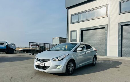 Hyundai Avante, 2011 год, 799 000 рублей, 2 фотография