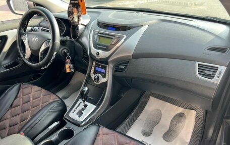 Hyundai Avante, 2011 год, 799 000 рублей, 13 фотография