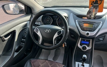 Hyundai Avante, 2011 год, 799 000 рублей, 14 фотография