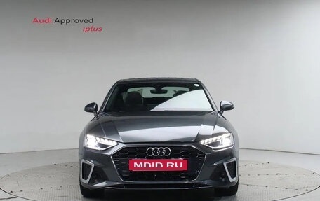 Audi A4, 2022 год, 2 750 000 рублей, 3 фотография