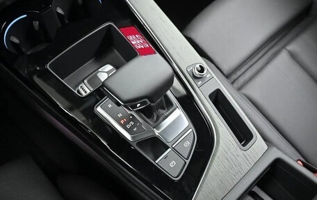 Audi A4, 2022 год, 2 750 000 рублей, 10 фотография