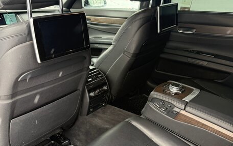 BMW 7 серия, 2013 год, 2 790 000 рублей, 10 фотография