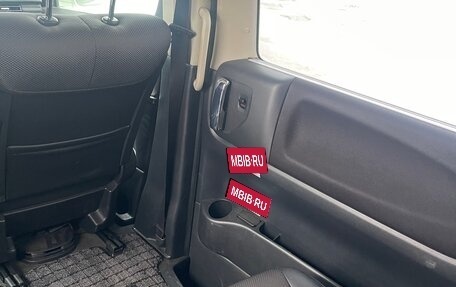 Nissan Elgrand III, 2008 год, 950 000 рублей, 11 фотография