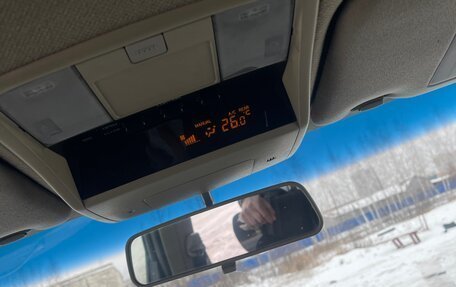 Nissan Elgrand III, 2008 год, 950 000 рублей, 14 фотография