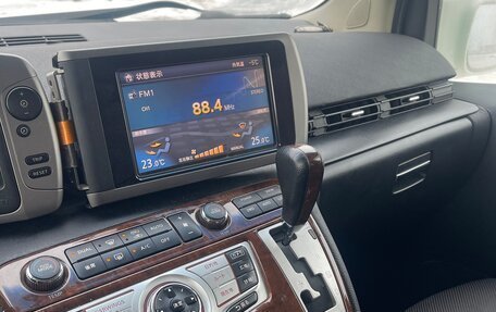 Nissan Elgrand III, 2008 год, 950 000 рублей, 18 фотография