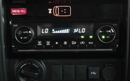 Toyota Fortuner II, 2026 год, 4 650 000 рублей, 10 фотография