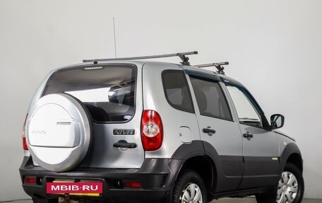 Chevrolet Niva I рестайлинг, 2015 год, 499 000 рублей, 5 фотография