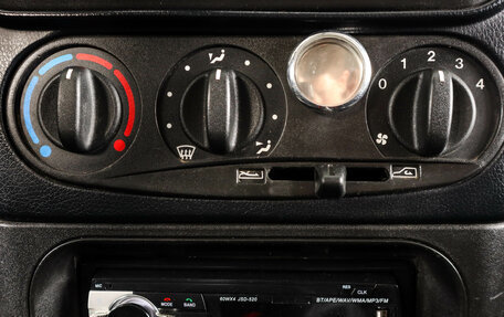 Chevrolet Niva I рестайлинг, 2015 год, 499 000 рублей, 18 фотография