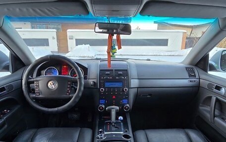 Volkswagen Touareg III, 2009 год, 750 000 рублей, 15 фотография