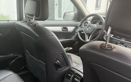 Mercedes-Benz C-Класс, 2011 год, 1 550 000 рублей, 5 фотография