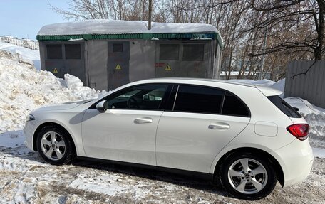 Mercedes-Benz A-Класс, 2019 год, 2 200 000 рублей, 5 фотография