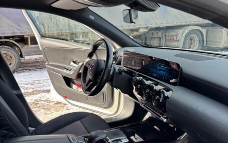 Mercedes-Benz A-Класс, 2019 год, 2 200 000 рублей, 18 фотография