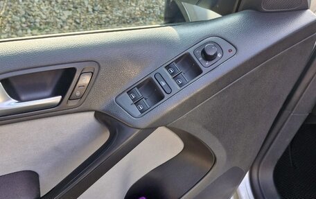 Volkswagen Tiguan I, 2010 год, 900 000 рублей, 10 фотография