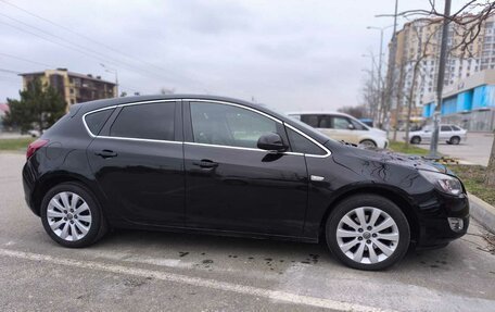 Opel Astra J, 2010 год, 609 000 рублей, 4 фотография