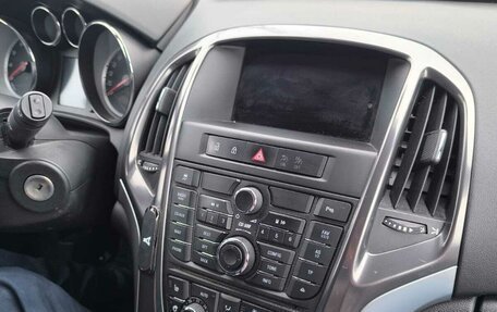 Opel Astra J, 2010 год, 609 000 рублей, 9 фотография