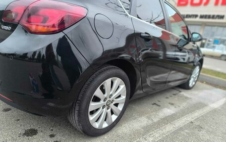 Opel Astra J, 2010 год, 609 000 рублей, 12 фотография