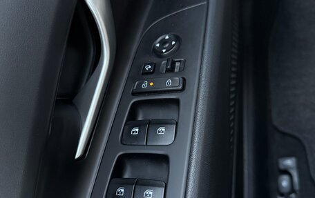 Hyundai Elantra, 2023 год, 2 000 000 рублей, 10 фотография