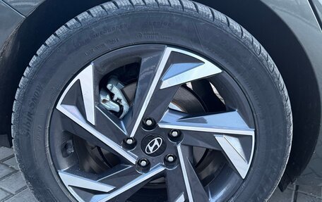 Hyundai Elantra, 2023 год, 2 000 000 рублей, 5 фотография