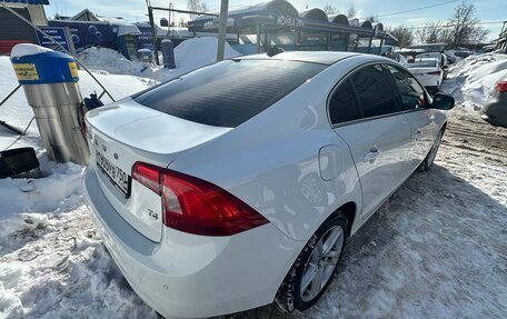 Volvo S60 III, 2016 год, 1 999 000 рублей, 4 фотография