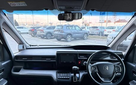 Honda Stepwgn IV, 2016 год, 2 319 900 рублей, 9 фотография