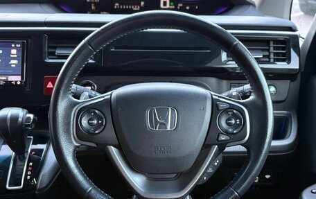 Honda Stepwgn IV, 2016 год, 2 319 900 рублей, 10 фотография