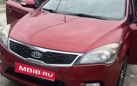 KIA cee'd I рестайлинг, 2011 год, 765 000 рублей, 1 фотография