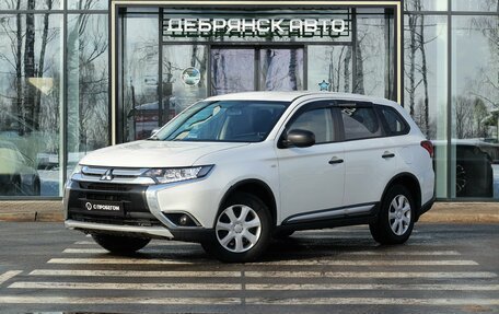 Mitsubishi Outlander III рестайлинг 3, 2016 год, 1 445 000 рублей, 1 фотография