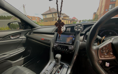 Honda Civic IX, 2019 год, 2 300 000 рублей, 17 фотография