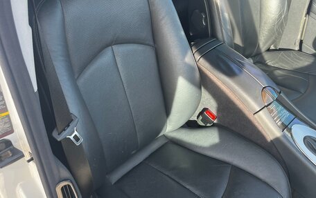 Mercedes-Benz E-Класс, 2003 год, 1 300 000 рублей, 20 фотография