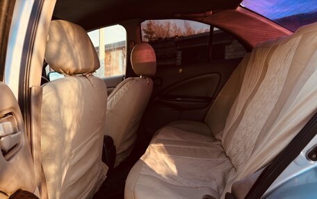 Nissan Sunny N16, 2001 год, 380 000 рублей, 6 фотография