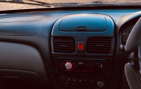 Nissan Sunny N16, 2001 год, 380 000 рублей, 8 фотография