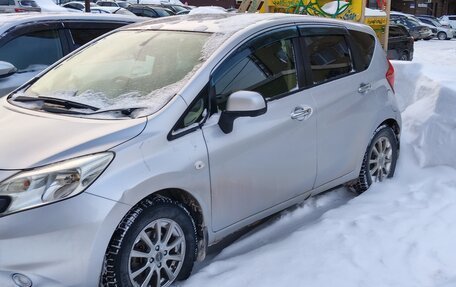 Nissan Note II рестайлинг, 2013 год, 850 000 рублей, 2 фотография